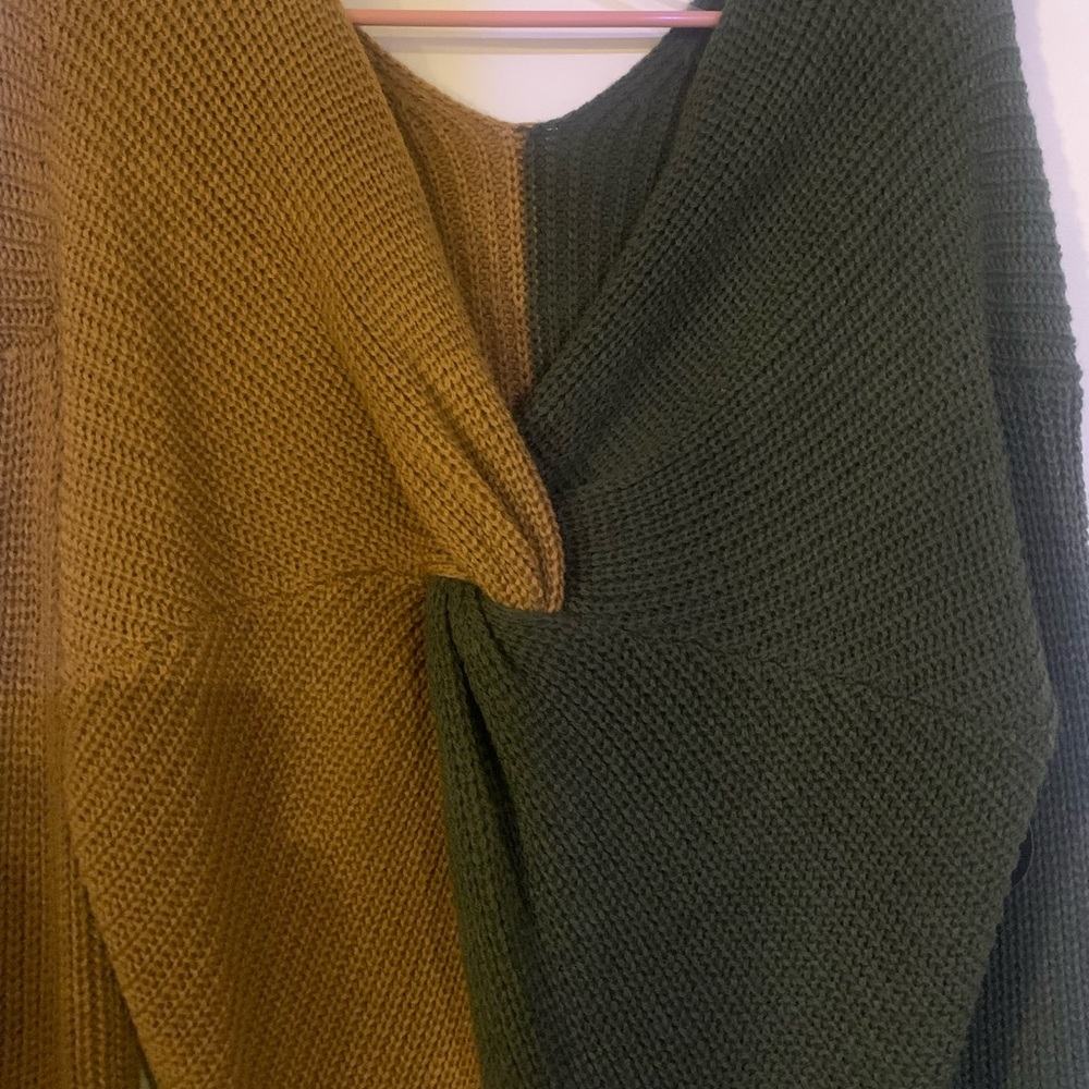 V cut Color block sweater